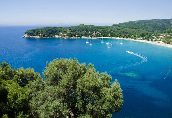 Hermosa vista de la bahía mediterránea — Foto de Stock