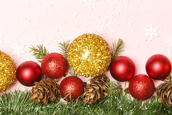 Red Christmas Shiny Balls Fir Twigs Pale Pink Background Christmas — Stock Photo, Image