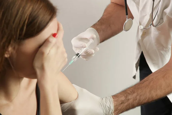 Doctor Giving Patient Vaccine Flu Influenza Shot — 스톡 사진