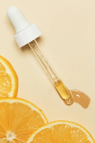 Orange Essential Oil Eye Dropper Pipette Orange Slices — Stock Photo, Image