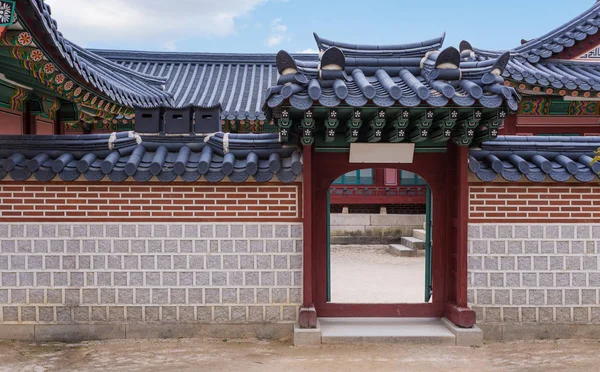 Gyeongbokgung paleis in Seoul, Zuid-Korea — Stockfoto