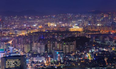 Han Nehri, Seoul, Güney Kore ile gece Seoul şehir.