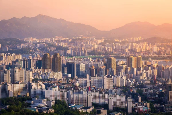 Seoul city, skyline der Innenstadt, Südkorea — Stockfoto
