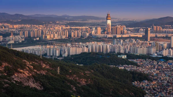 Seoul City e Downtown skyline a Seoul, Corea del Sud — Foto Stock