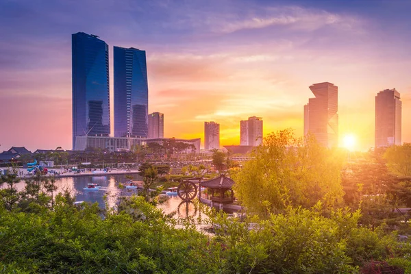 Seoul City Szép Naplemente Central Park Songdo Nemzetközi Üzleti Negyedében — Stock Fotó