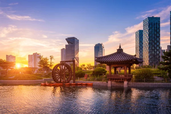 Seoul Stad Met Mooie Zonsondergang Traditionele Moderne Architectuur Central Park — Stockfoto