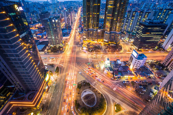 Intersection in downtown Seoul, South Korea