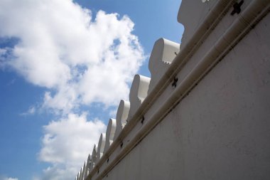 Sabah zamanında saray duvarı