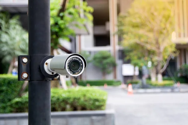 CCTV biztonsági kamera megfigyelő bejárat apartman — Stock Fotó