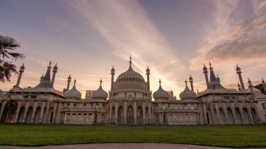 Gün batımında Brighton Royal pavilion