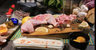 Sezar'ın salata için malzemelerin Dolly görünümü