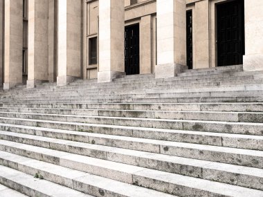 Bir merdiven için bir yere 