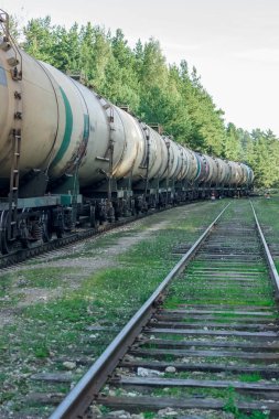 Yağ ile tank vagonları