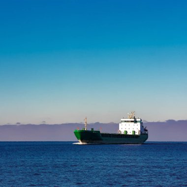 Yeşil kargo gemisi
