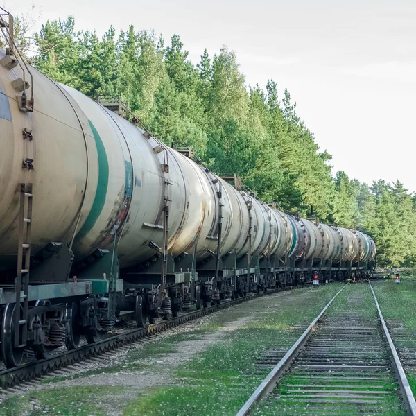 Yağ ile tank vagonları