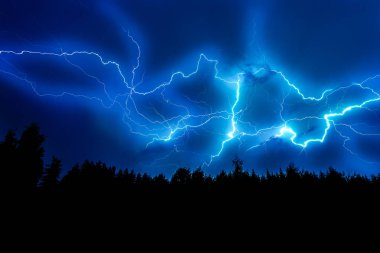 Yıldırım üzerinde sky