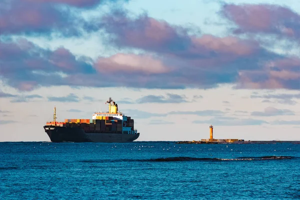 Black cargo ship — Stock Photo, Image