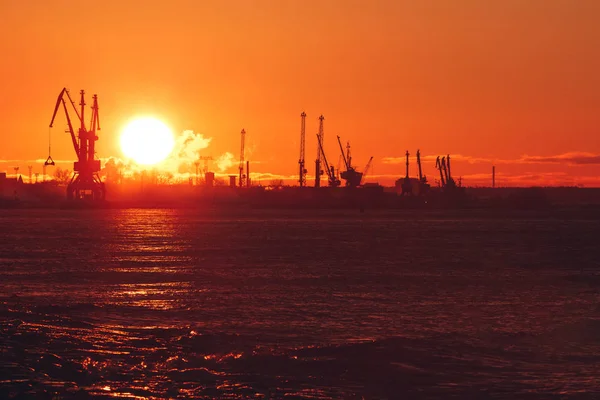 Sıcak kış gündoğumu