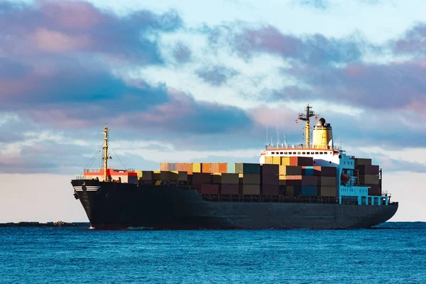 Black cargo ship — Stock Photo, Image