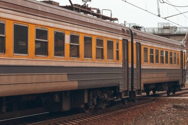 yolcu Elektrikli tren