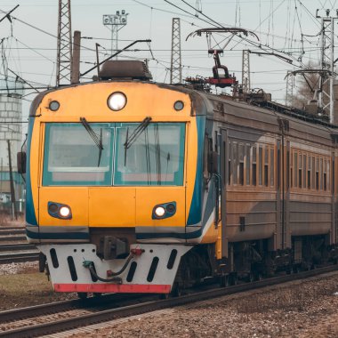 yolcu Elektrikli tren