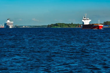 Kargo gemisi ile wood