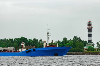 Mavi kargo tanker gemisi