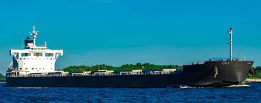 Siyah toplu taşıyıcı