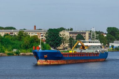 mavi kargo gemisi
