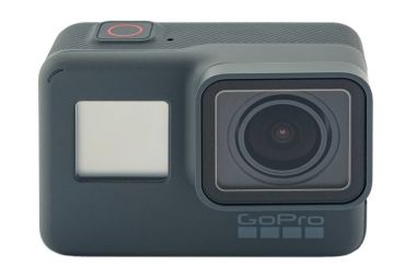 GoPro Hero 6 izole siyah