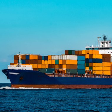 Konteyner gemisi devam mavi