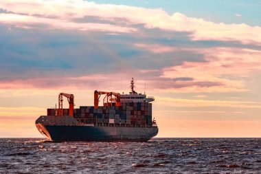 Konteyner gemisi devam mavi