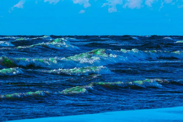 Καλοκαιρινά κύματα — Φωτογραφία Αρχείου