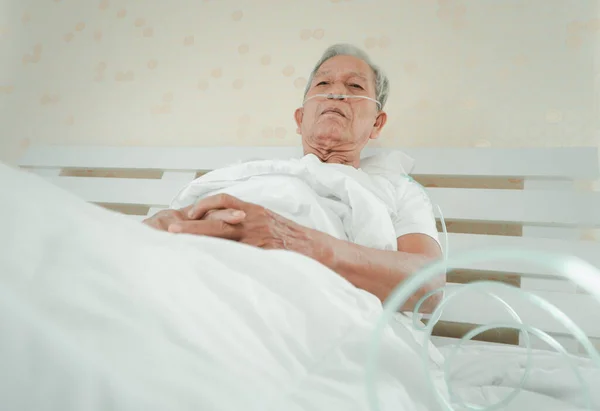 Sad Senior Man Lying Hospital Bed Nasal Breathing Tube Treatment — Stock Photo, Image