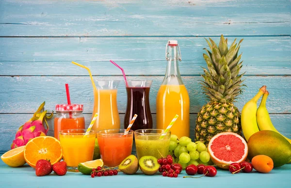 Various fruits juices — Stock Photo, Image