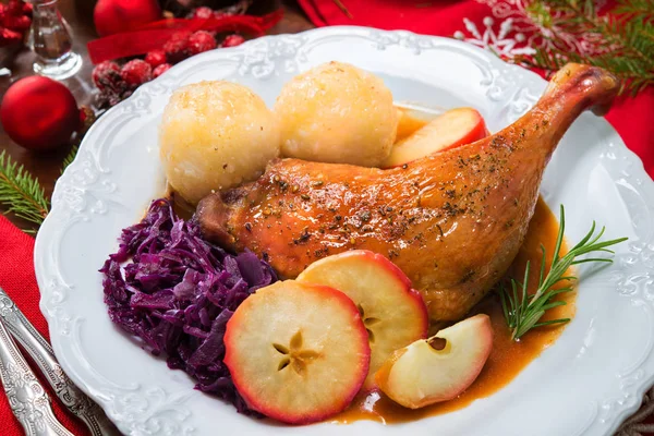 Roast duck leg — Stock Photo, Image