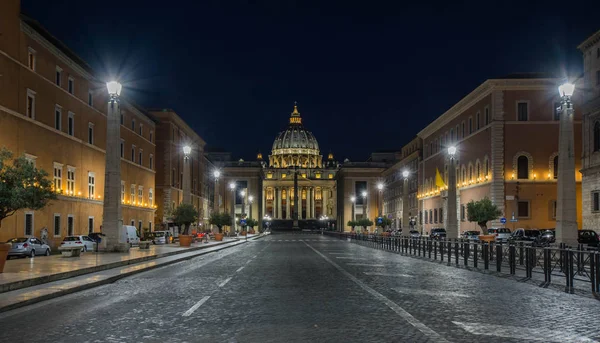 Via della Conciliazione, Vatikán, Řím, Itálie — Stock fotografie