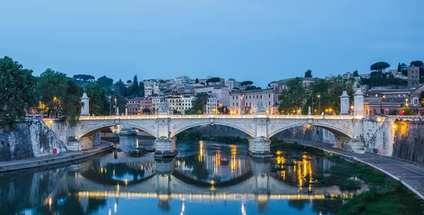 Köprü, Tevere nehir, Vatikan, Roma, İtalya