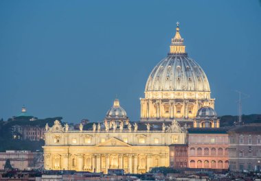 Vatikan tarafından Pincio, Villa Borghese, Rome, İtalya görüldüğü gibi gece