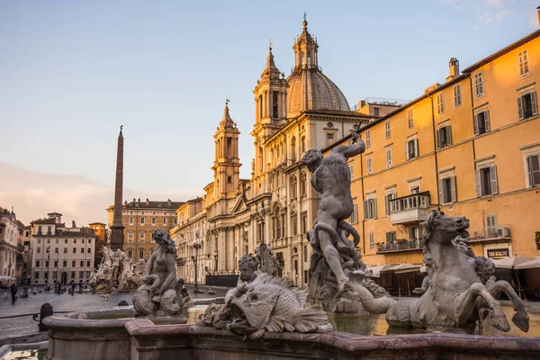 Piazza Navona adlı gündoğumu, Roma, İtalya