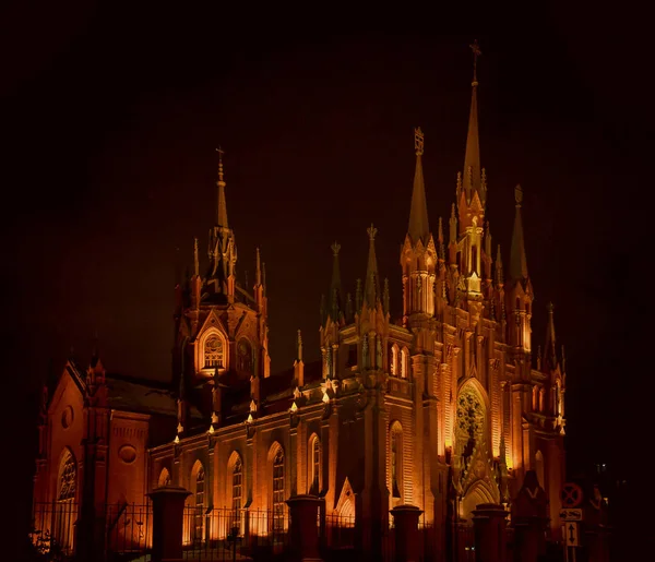 MOSCOU, RUSSIE - 10 décembre 2015 : Cathédrale catholique romaine de l'Immaculée Conception de la Bienheureuse Vierge Marie à Moscou . — Photo