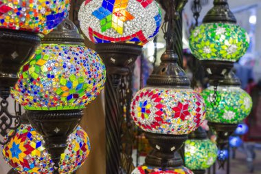 Dubai, Uae - 11 Mart 2019: 11 Mart 2019 'da Dubai, Uae' deki Global Village 'da Türkiye pavyonu. Global Village 'ın dünyanın en büyük turizm, eğlence ve eğlence projesi olduğu iddia ediliyor.