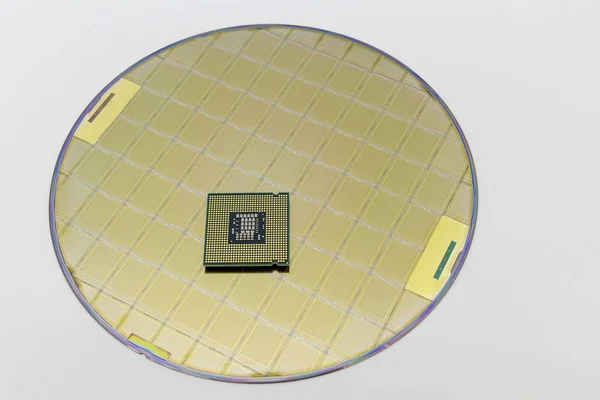 Foto van een Computer Chip Cpu op silicium wafer met microchip — Stockfoto