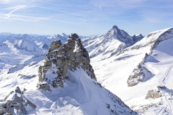 Rakouské Alpy v zimě.Alpská horská krajina v Tyrolsku, Top of Europe — Stock fotografie