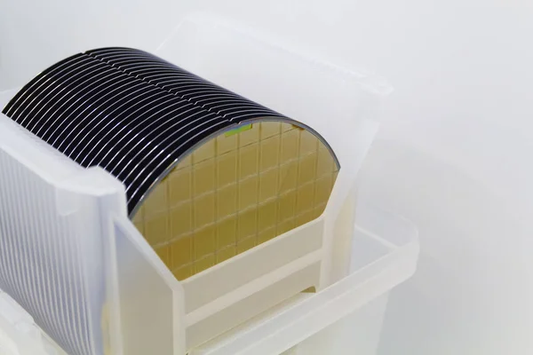Obleas Silicio Vacías Almacenamiento Color Amarillo Oro Caja Plástico Preparado — Foto de Stock