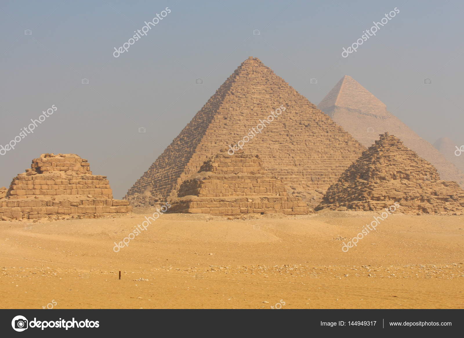 Pyramid Giza Egypt Stock Photo Catman05 144949317 - 