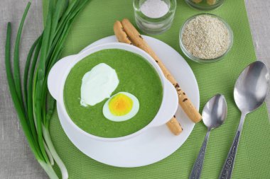 kremalı ıspanak çorbası