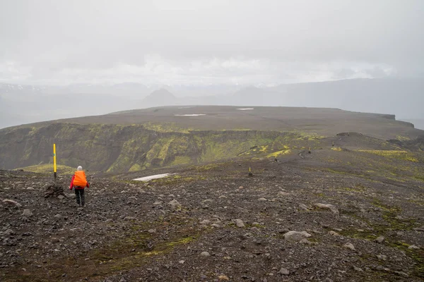 Caminata escénica de Fimmvorduhals en Islandia —  Fotos de Stock
