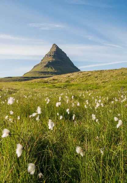 美丽的基尔丘山山在冰岛 — 图库照片