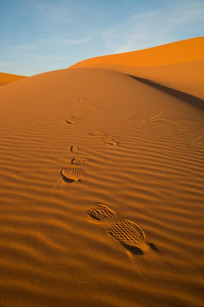 Schilderachtige woestijn in de buurt van Merzouga in Marokko — Stockfoto